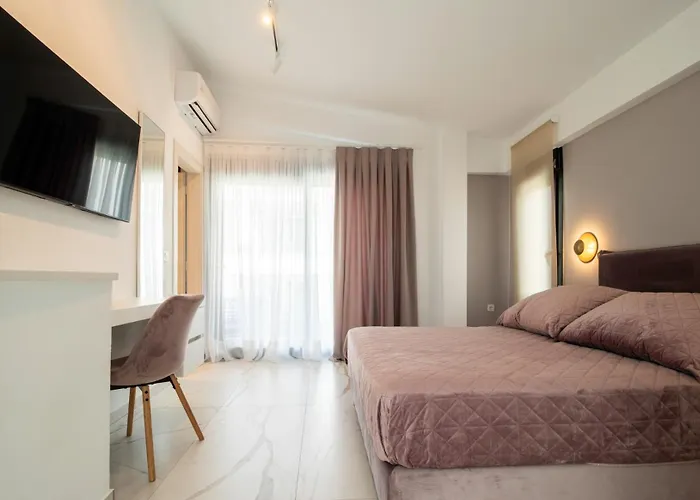 Diamond Gold Feriehus Nea Iraklitsa