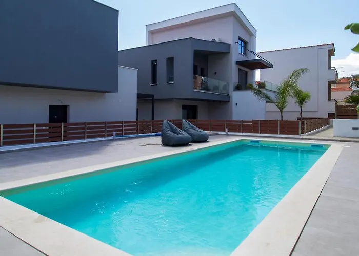 Diamond Gold * Nea Iraklitsa